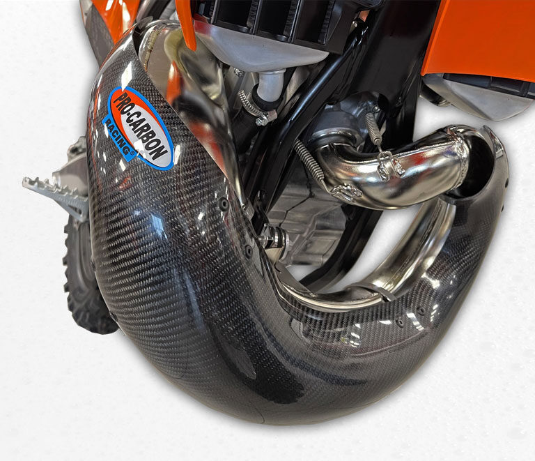 Pro Carbon uitlaatbocht bescherming KTM EXC 250/300 TPI 2020- ( voor FMF Gnarly 025242 & FMF Fatty 025241 uitlaatbocht )