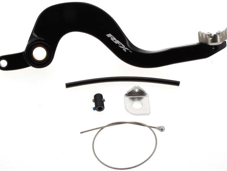 RFX Rempedaal + Brake Saver zwart / titanium KTM SX/SX-F 125-450 16- & EXC/EXC-F 125-500 17- & Husqvarna TC/FC 125-450 16- & TE/FE 125-501 17- & Gas Gas MC/MC-F/EC/EC-F 125/250F/350F/450F 2021
