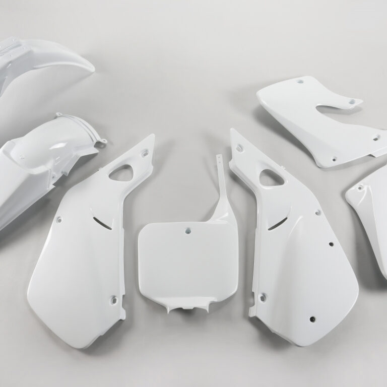 UFO plastic kit Wit Honda CR 125R 98-99 & CR 250R 97-99