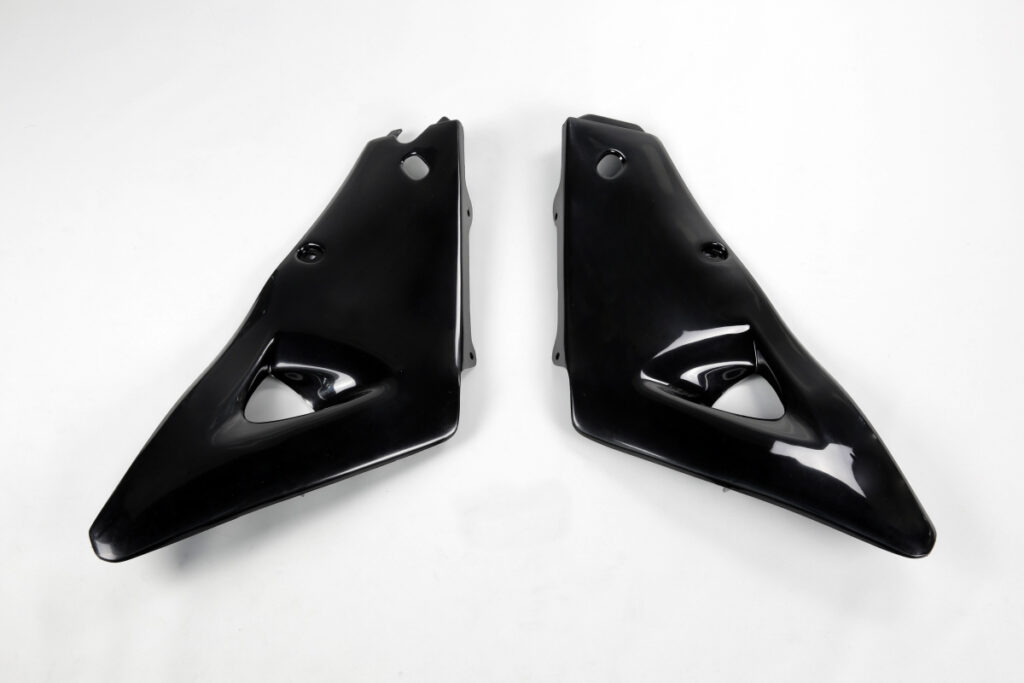 UFO bovenste radiator kappen Zwart Husqvarna -03