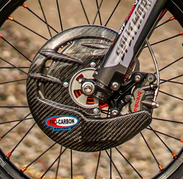 Pro Carbon voor remschijf beschermer ( met bevestigingset ) Beta