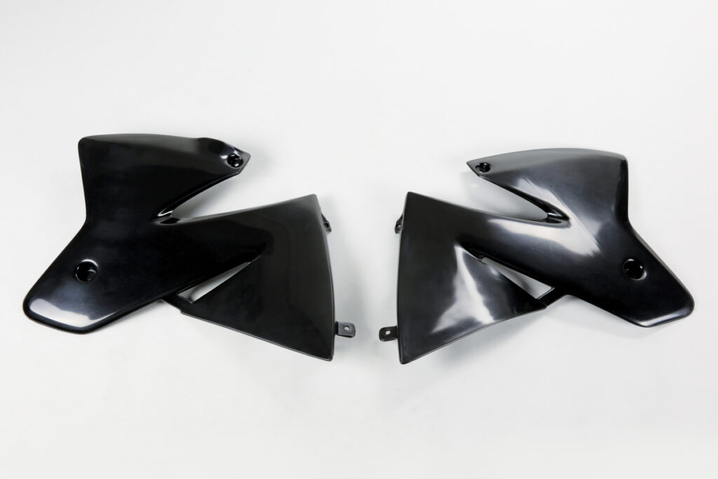 UFO radiator kappen Zwart KT03040