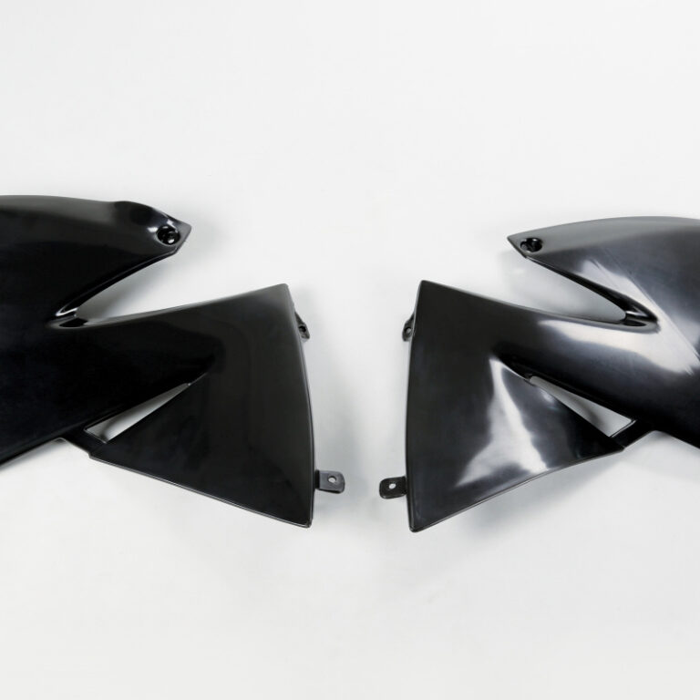 UFO radiator kappen Zwart KT03040