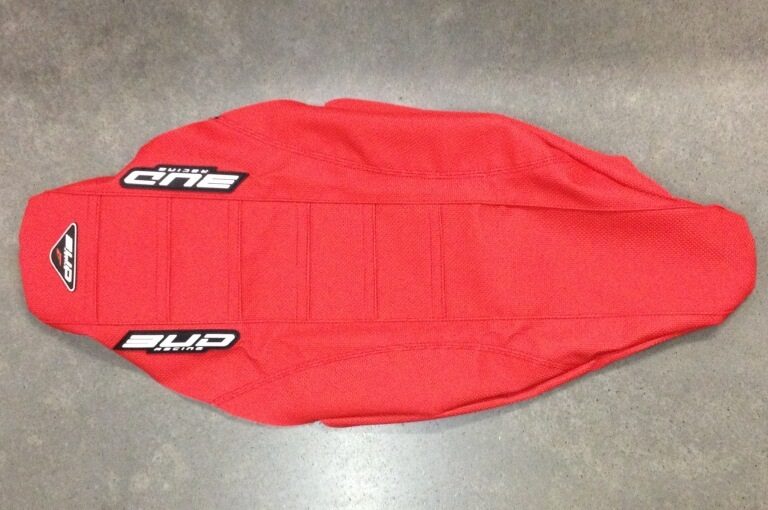 BUD zadelovertrek Rood met Rode lijnen Honda CRF 450R 2021- & CRF 250R 2022