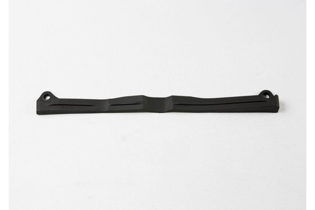 UFO swingarm geleider zwart Suzuki RM 85 02-21