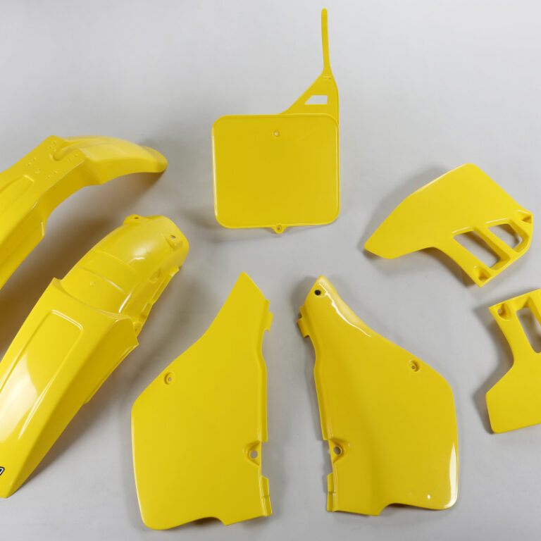 UFO plastic kit Geel Suzuki RM 125 1992
