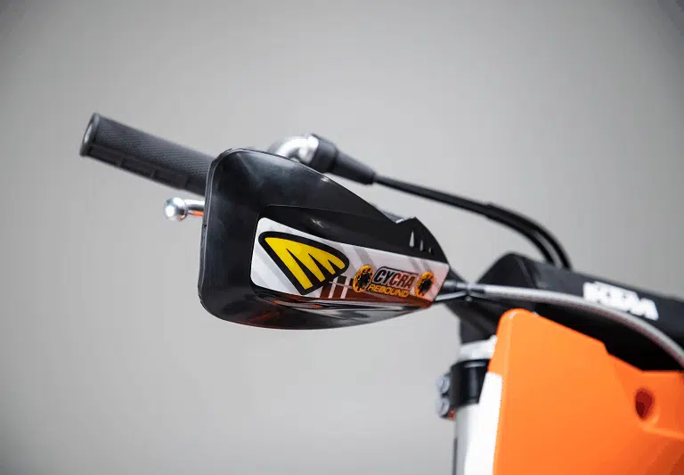 Cycra Rebound handkappen Zwart ( bevestiging set inbegrepen )