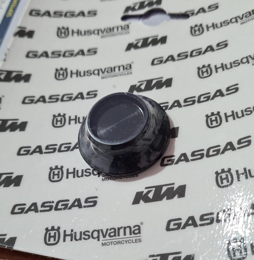 KTM/Husqvarna OEM 7723000216030 SCREW PLUG M24X1,5