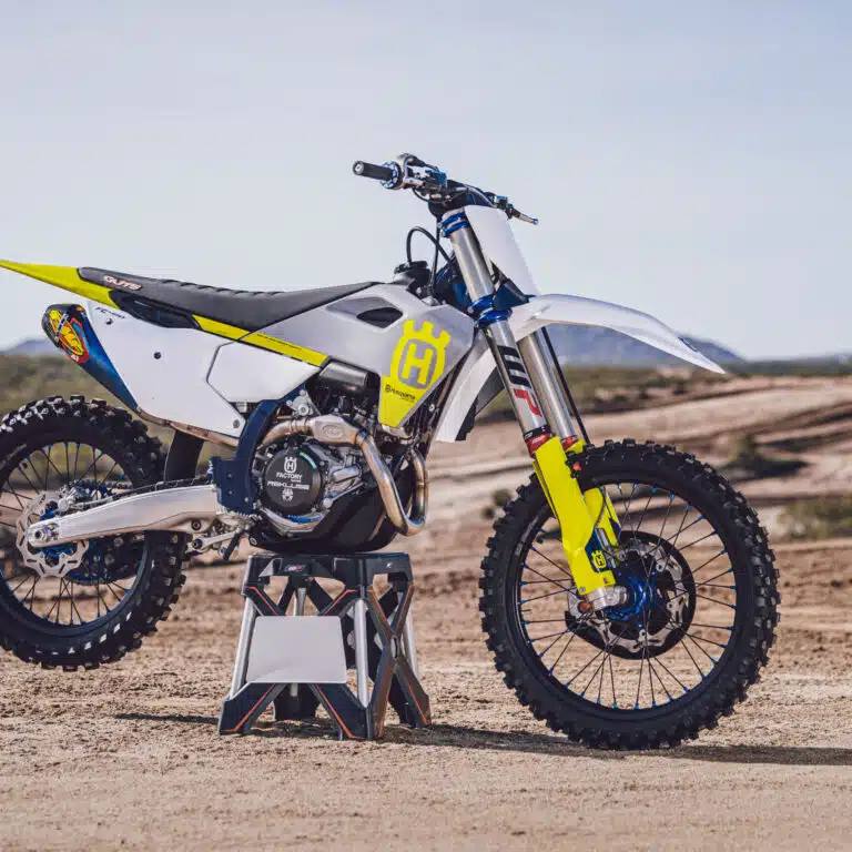 I-Plastics plastic kit ( met voorvork beschermers ) OEM 2023 Husqvarna TC/FC 125/250/350/450 2023